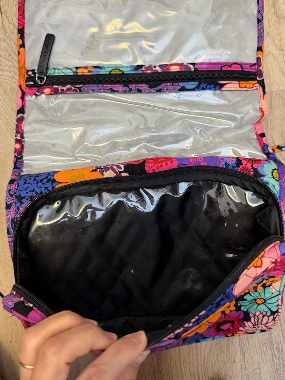Vera Bradley Cosmetic Toiletry Quilted Tote Vibrant Floral